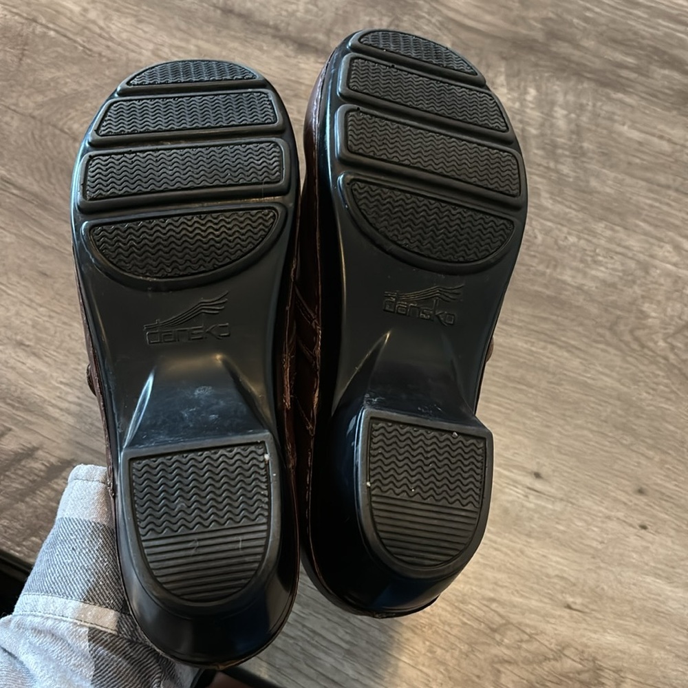Dansko leather slip in clogs size 39 - Picture 8 of 8
